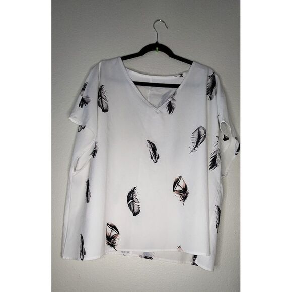 Blouse for women's‎ - Picture 1 of 6